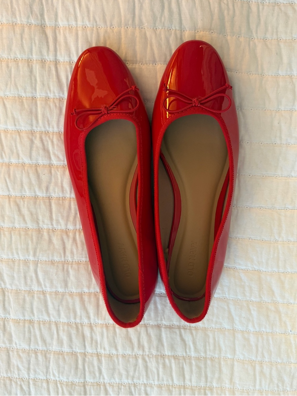 Old Navy Red Patent Ballet Flats with Bow